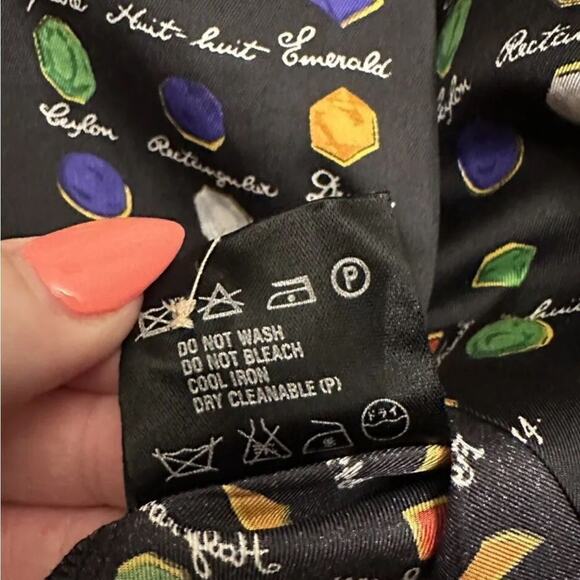 Vintage LAURÈL by Escada Silk Blouse Womens US 6 EU 38 Gemstone Print Black vtg - Picture 11 of 14